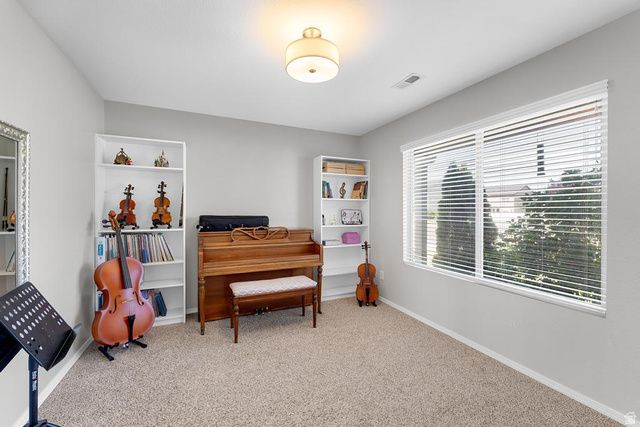 591 S OLIVE PL, Lehi, UT 84043