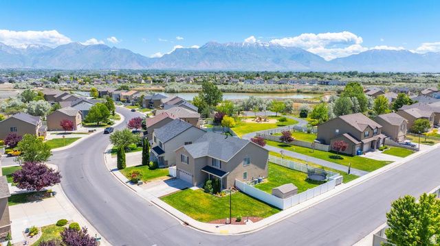 591 S OLIVE PL, Lehi, UT 84043