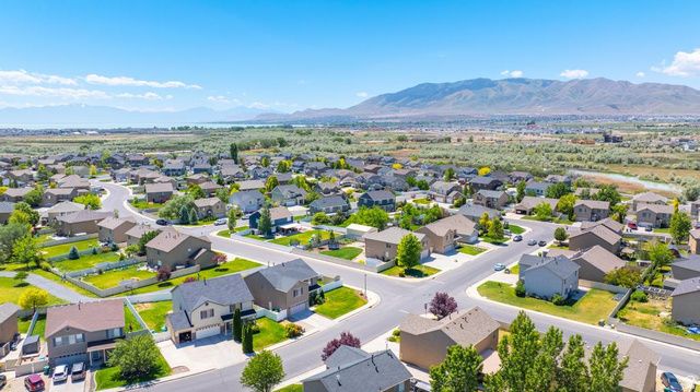 591 S OLIVE PL, Lehi, UT 84043