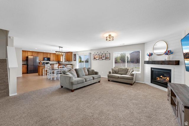 591 S OLIVE PL, Lehi, UT 84043