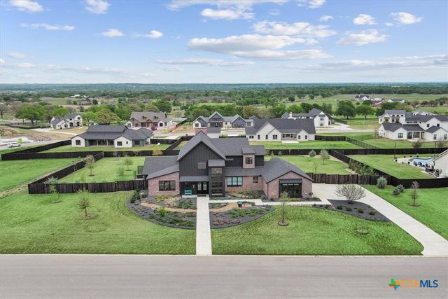 209 Glenview Circle, Belton, TX 76513