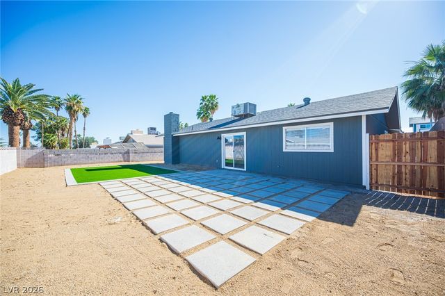 4454 Dennis Way, Las Vegas, NV 89121