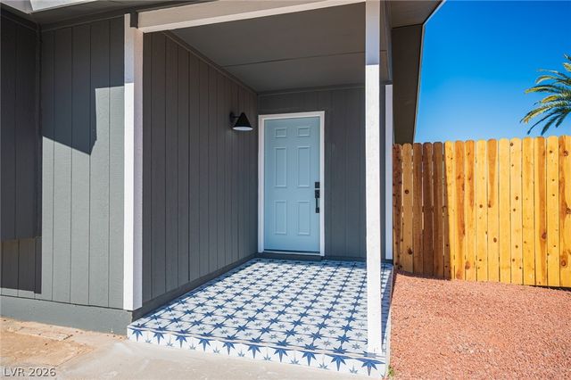 4454 Dennis Way, Las Vegas, NV 89121