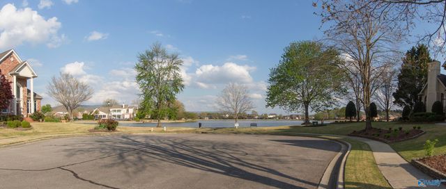 3107 Brook Park Drive, Owens Cross Roads, AL 35763