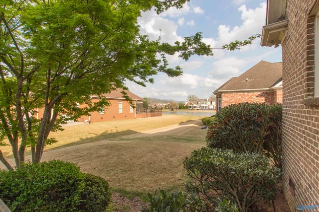 3107 Brook Park Drive, Owens Cross Roads, AL 35763