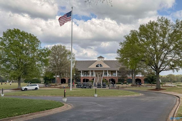 3107 Brook Park Drive, Owens Cross Roads, AL 35763