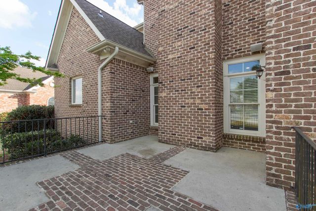 3107 Brook Park Drive, Owens Cross Roads, AL 35763