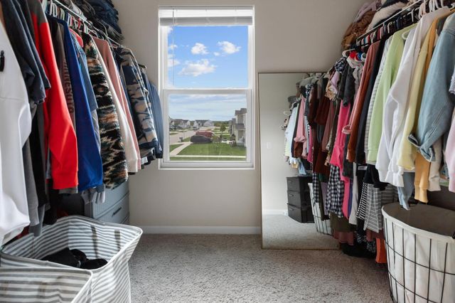 810 Springview Drive, Pleasantville, IA 50225