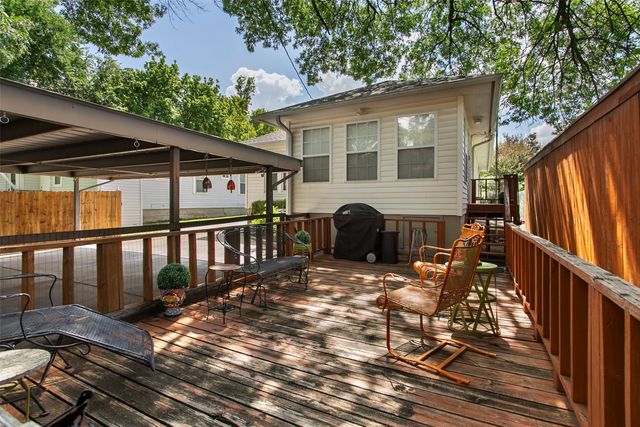1605 Virginia Place, Fort Worth, TX 76107