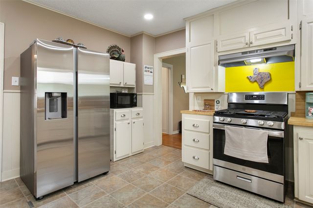 1605 Virginia Place, Fort Worth, TX 76107