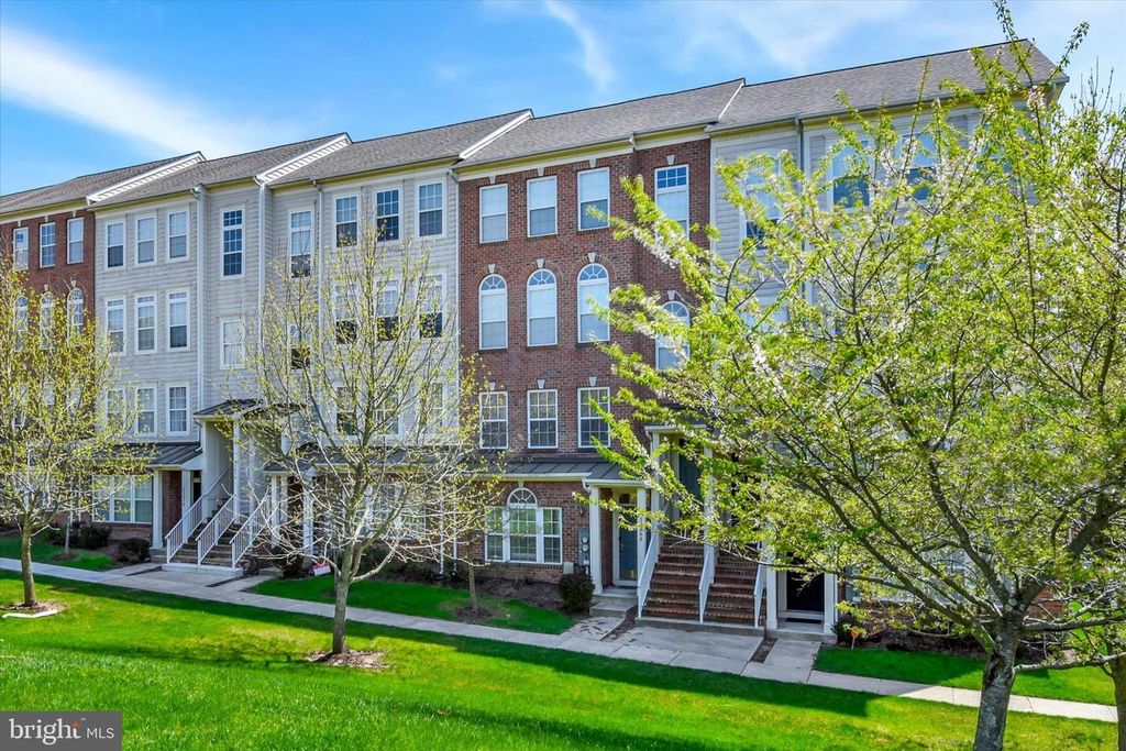 Image 2 of property listing at 11068 ALEX WAY #11068, Owings Mills, MD 21117