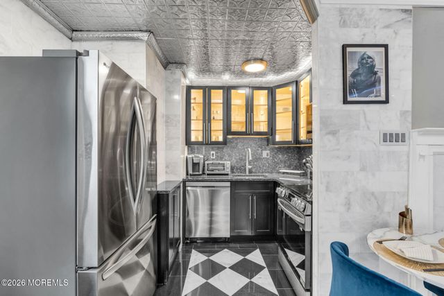 400 Deal Lake Drive 3A, Asbury Park, NJ 07712