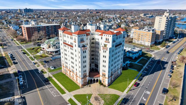 400 Deal Lake Drive 3A, Asbury Park, NJ 07712