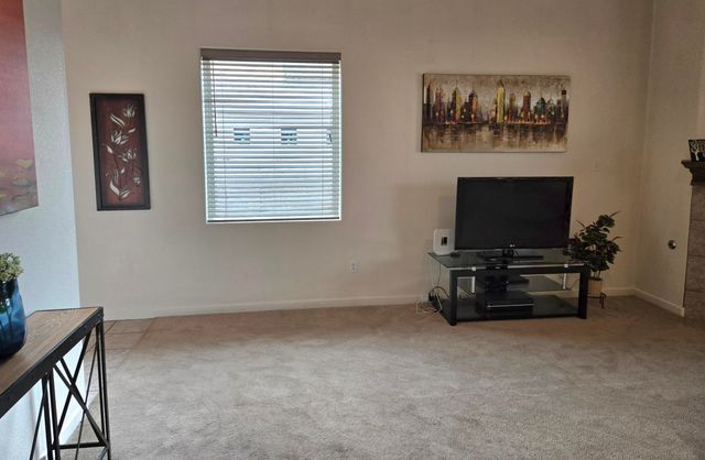 2185 Deer Trail Loop NE, Albuquerque, NM 87124