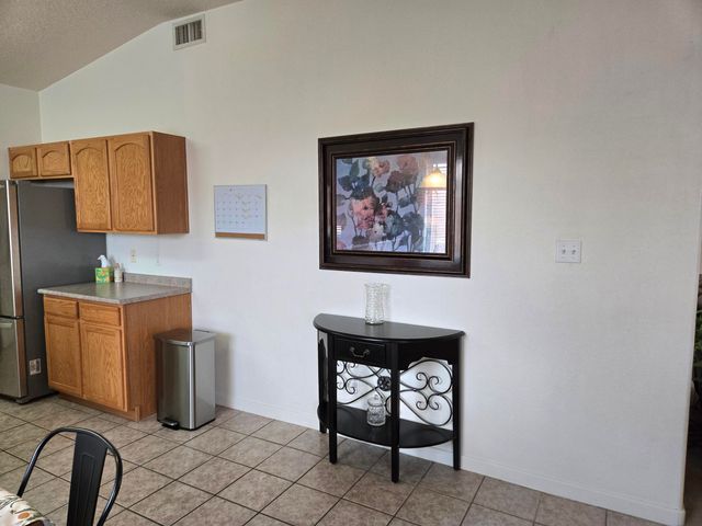 2185 Deer Trail Loop NE, Albuquerque, NM 87124