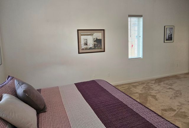 2185 Deer Trail Loop NE, Albuquerque, NM 87124