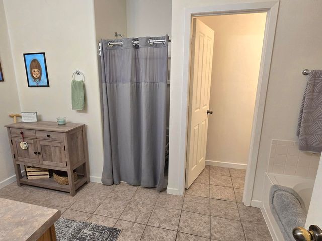 2185 Deer Trail Loop NE, Albuquerque, NM 87124