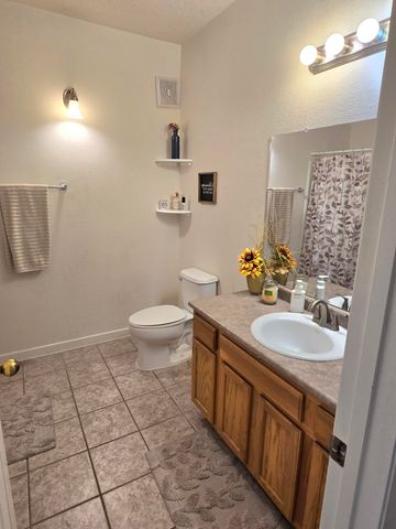 2185 Deer Trail Loop NE, Albuquerque, NM 87124