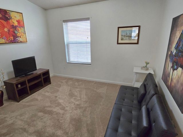 2185 Deer Trail Loop NE, Albuquerque, NM 87124