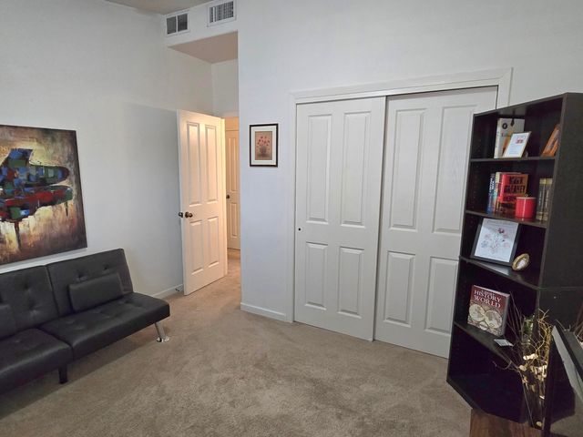 2185 Deer Trail Loop NE, Albuquerque, NM 87124