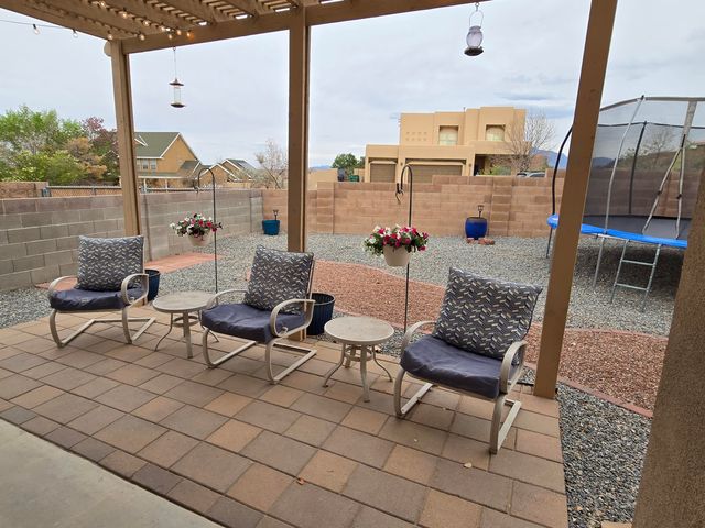 2185 Deer Trail Loop NE, Albuquerque, NM 87124