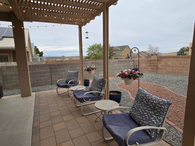 2185 Deer Trail Loop NE, Albuquerque, NM 87124