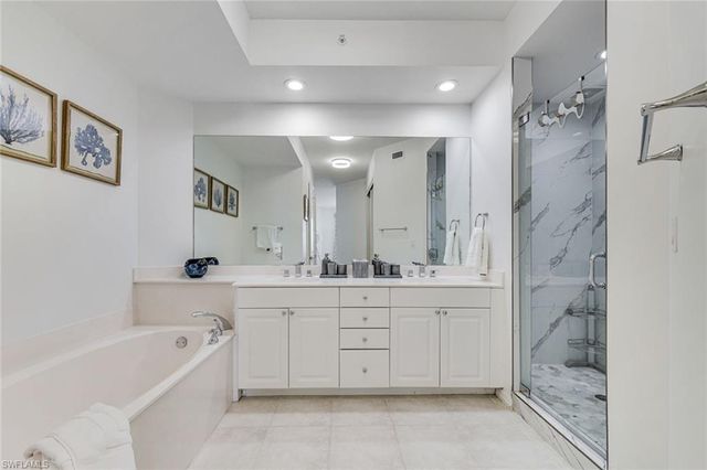 400 Flagship DR 705, Naples, FL 34108