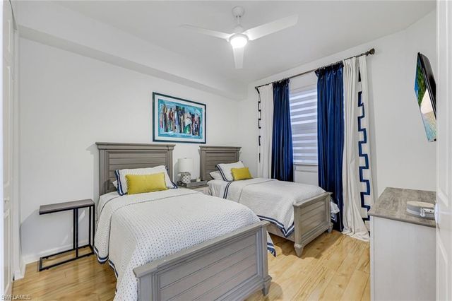 400 Flagship DR 705, Naples, FL 34108