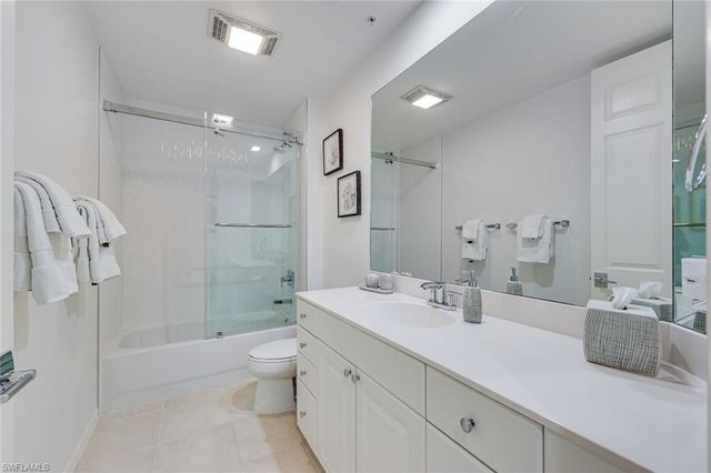 400 Flagship DR 705, Naples, FL 34108