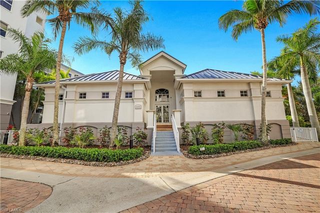 400 Flagship DR 705, Naples, FL 34108
