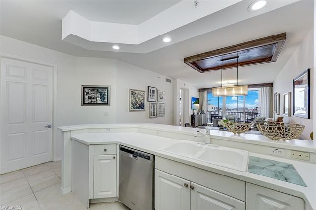 400 Flagship DR 705, Naples, FL 34108