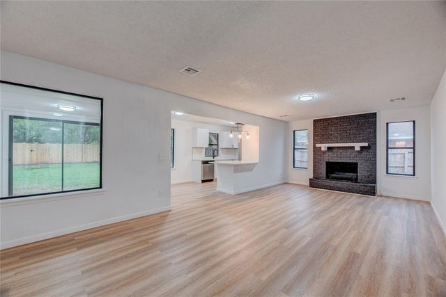 2452 STONE GLEN Drive, El Reno, OK 73036