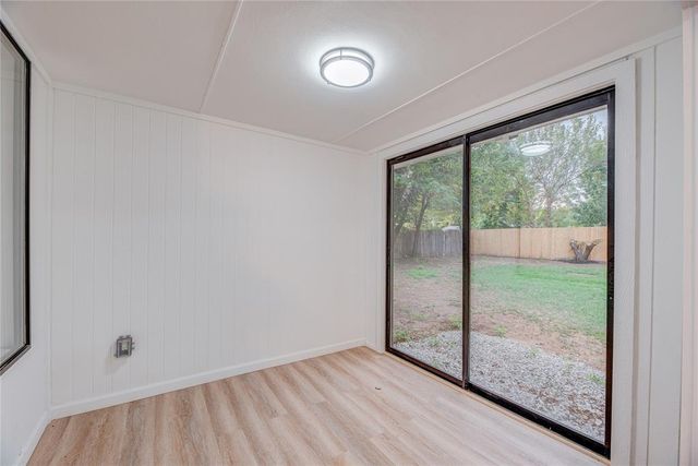 2452 STONE GLEN Drive, El Reno, OK 73036