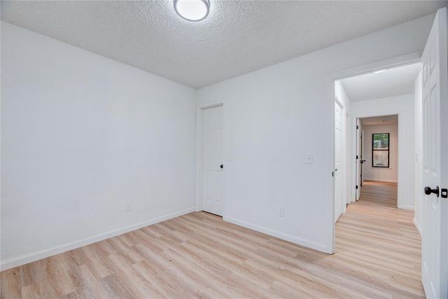 2452 STONE GLEN Drive, El Reno, OK 73036