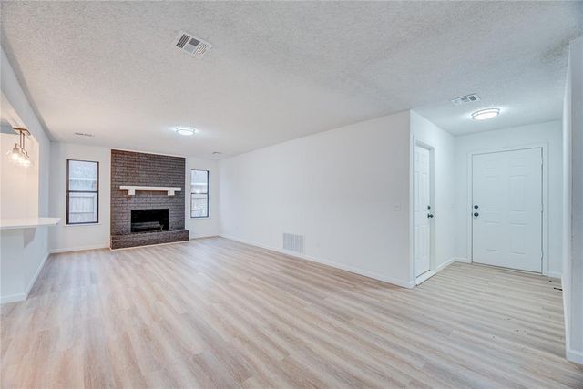 2452 STONE GLEN Drive, El Reno, OK 73036