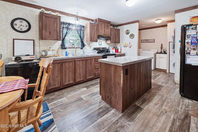 7550 GOLF Street, Keystone Heights, FL 32656