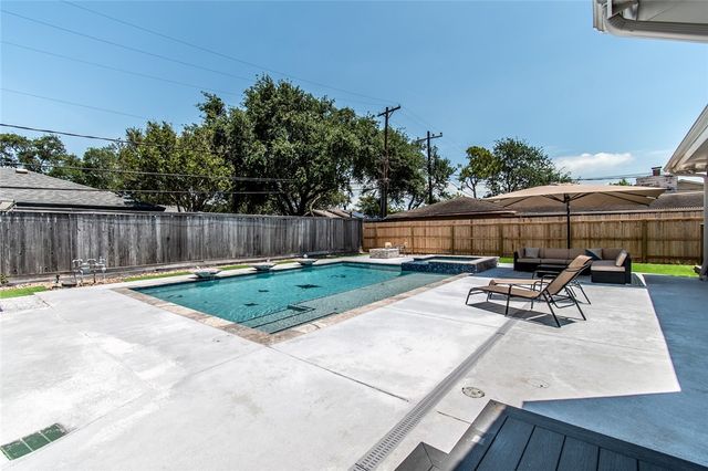 322 Williamson Pl, Corpus Christi, TX 78411