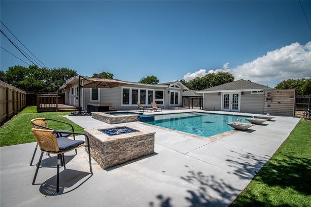 322 Williamson Pl, Corpus Christi, TX 78411