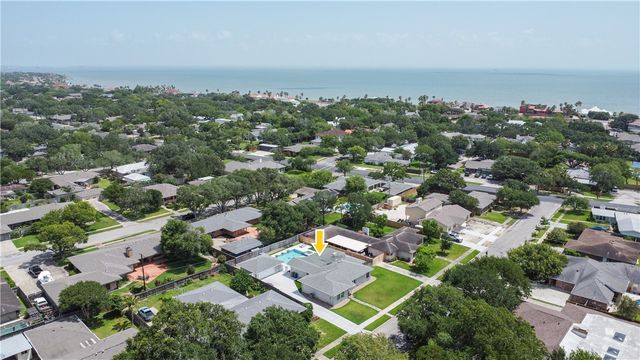 322 Williamson Pl, Corpus Christi, TX 78411
