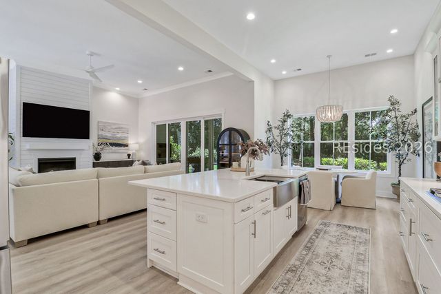 6 Meridian Point Dr, Bluffton, SC 29910