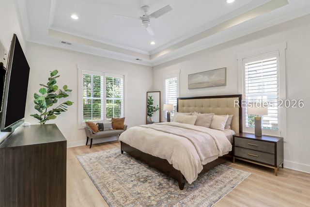 6 Meridian Point Dr, Bluffton, SC 29910