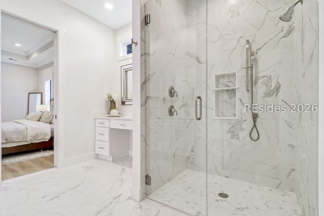 6 Meridian Point Dr, Bluffton, SC 29910