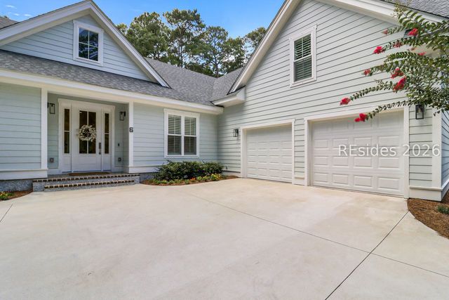 6 Meridian Point Dr, Bluffton, SC 29910