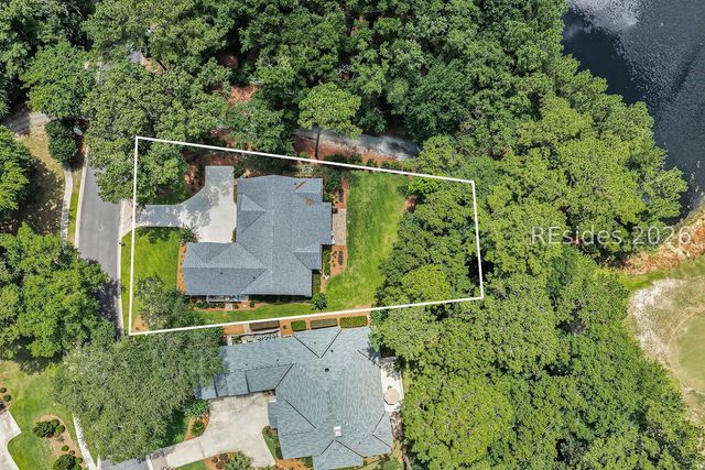 6 Meridian Point Dr, Bluffton, SC 29910