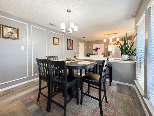 6507 Country Creek Drive, Arlington, TX 76001