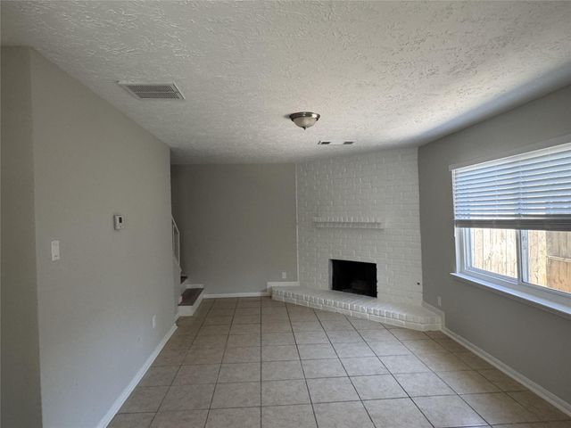 3818 Willow Springs Lane, Houston, TX 77080