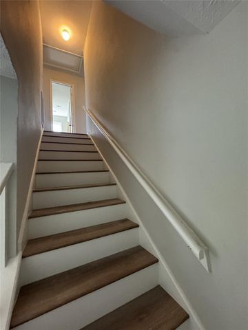 3818 Willow Springs Lane, Houston, TX 77080