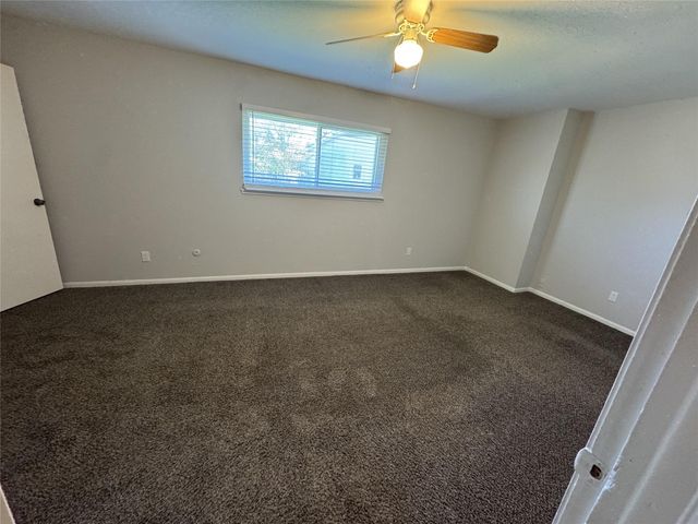 3818 Willow Springs Lane, Houston, TX 77080