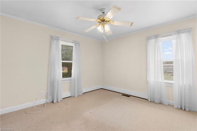 919 Alice Drive, Thomasville, NC 27360