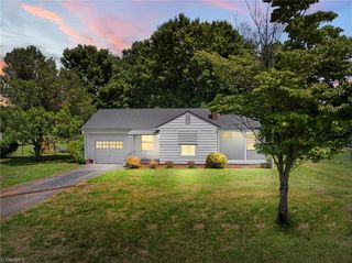 919 Alice Drive, Thomasville, NC 27360